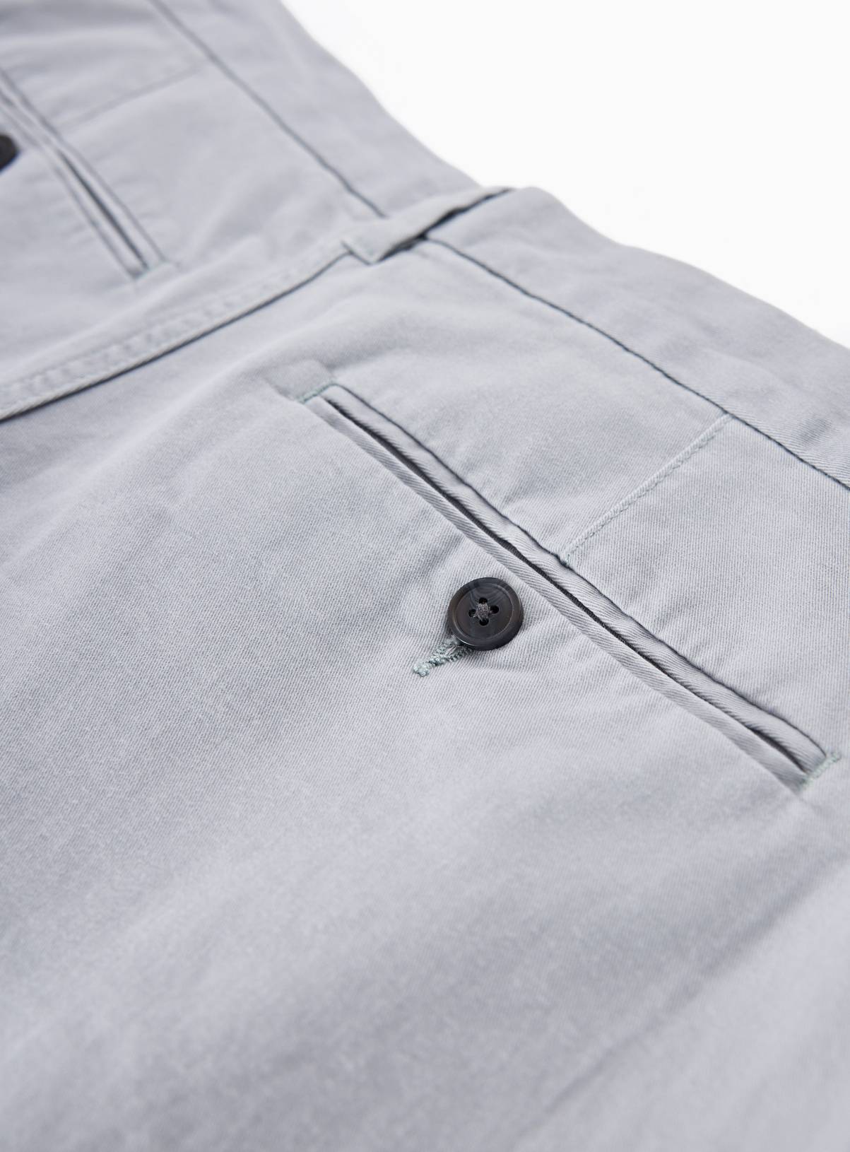 Light Blue Chino Shorts 34 - Image 4